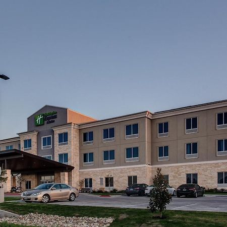 Holiday Inn Express & Suites Gatesville - N. Ft Hood By Ihg Екстер'єр фото
