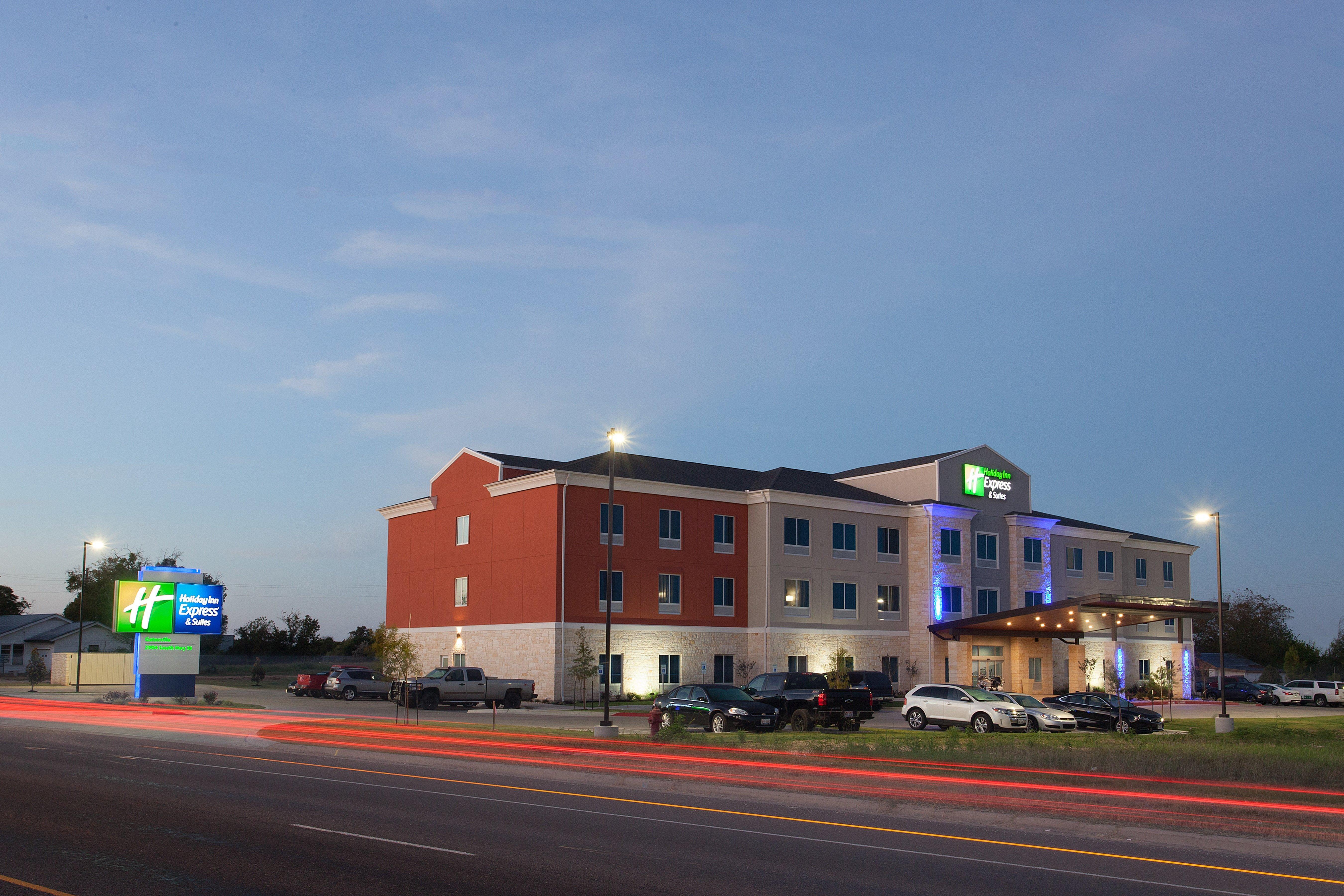 Holiday Inn Express & Suites Gatesville - N. Ft Hood By Ihg Екстер'єр фото